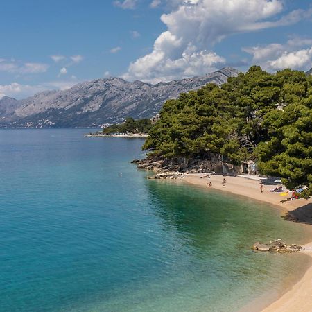 Apartments By The Sea Brela, Makarska - 18356 Exterior foto