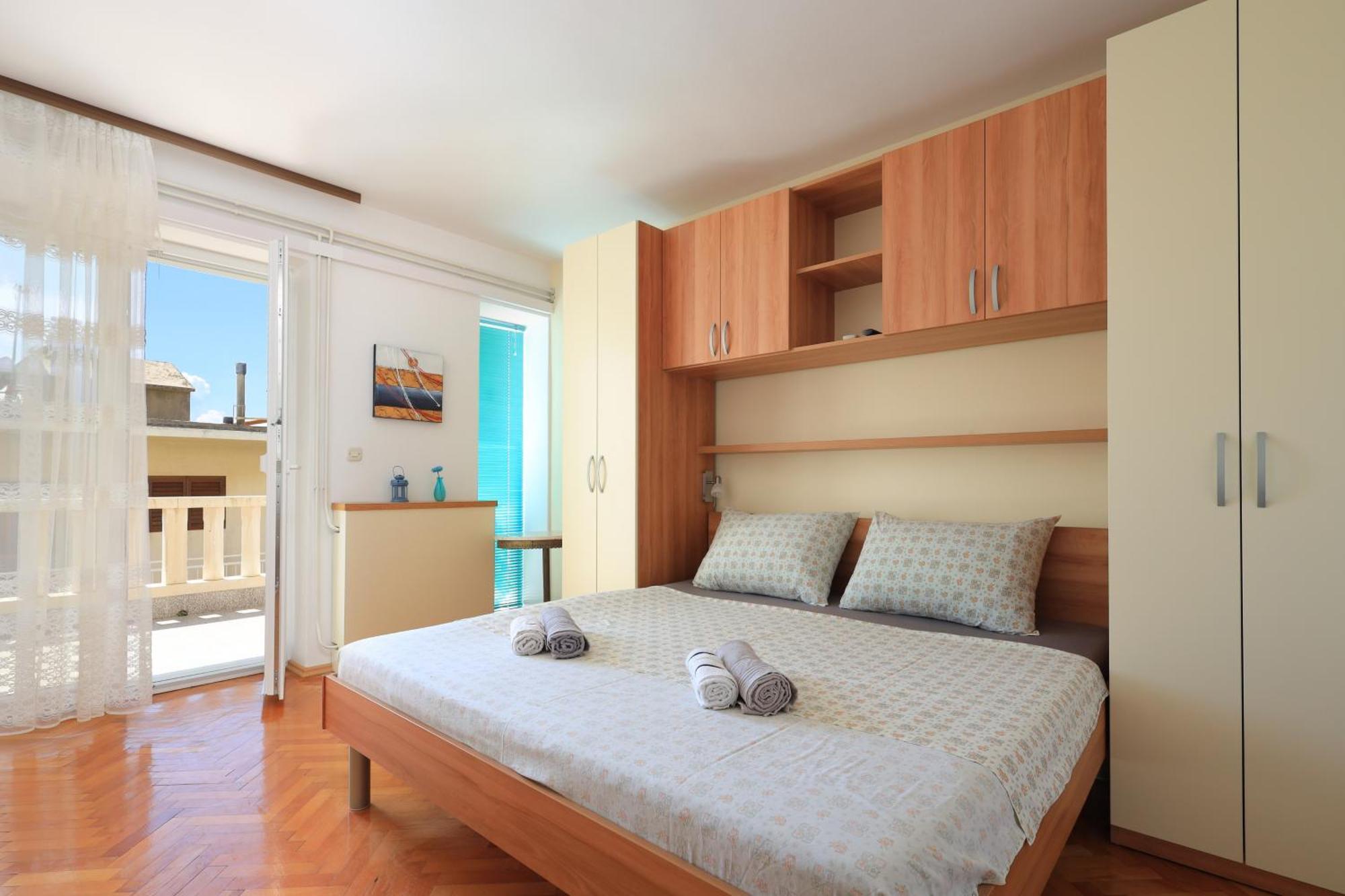 Apartments By The Sea Brela, Makarska - 18356 Exterior foto