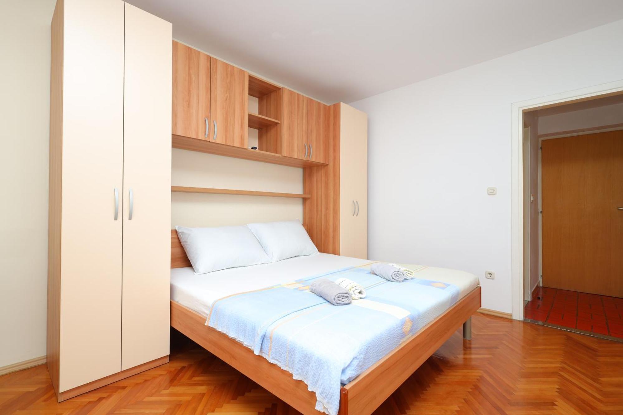 Apartments By The Sea Brela, Makarska - 18356 Quarto foto